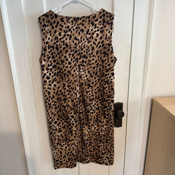 | CALVIN KLEIN | Leopard Print Shift Dress - Picture 6 of 6